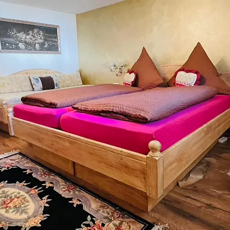 Apartment Alpensymphonie Mit 110 M2 Und Sonnigem Balkon Burgberg im Allgäu