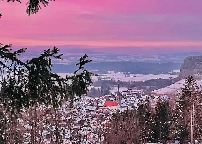 Alpensymphonie Mit 110 M2 Und Sonnigem Balkon شقة