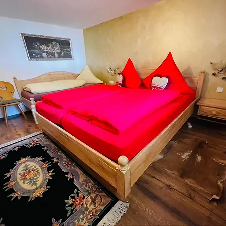 Alpensymphonie Mit 110 M2 Und Sonnigem Balkon * Burgberg (Bavaria)