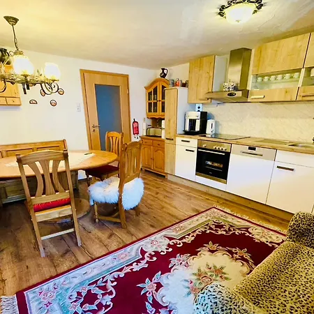 Alpensymphonie Mit 110 M2 Und Sonnigem Balkon Apartment Burgberg (Bavaria)